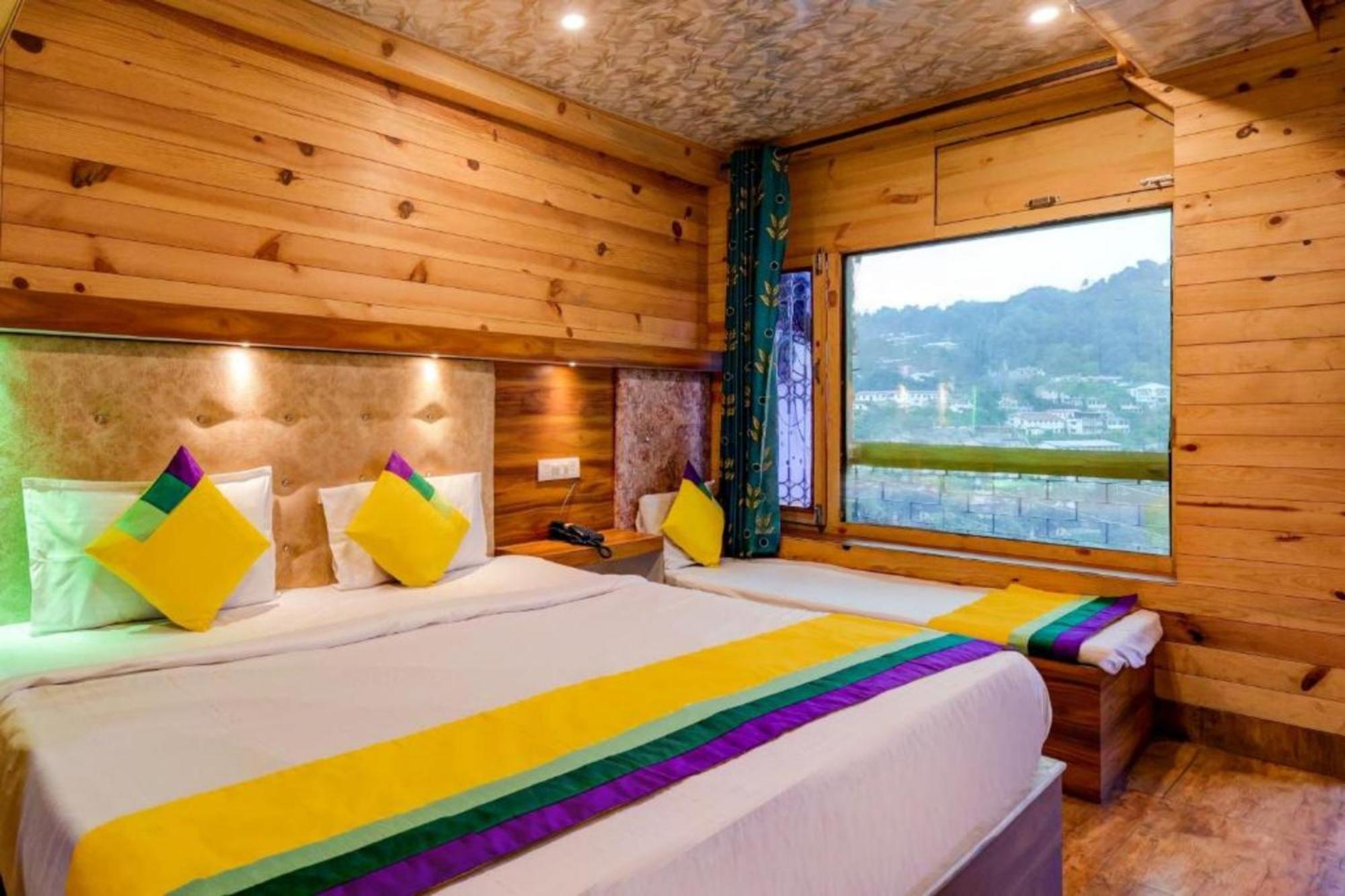 Hotel Vinayak Nainital Near Mall Road Lake View Room Экстерьер фото